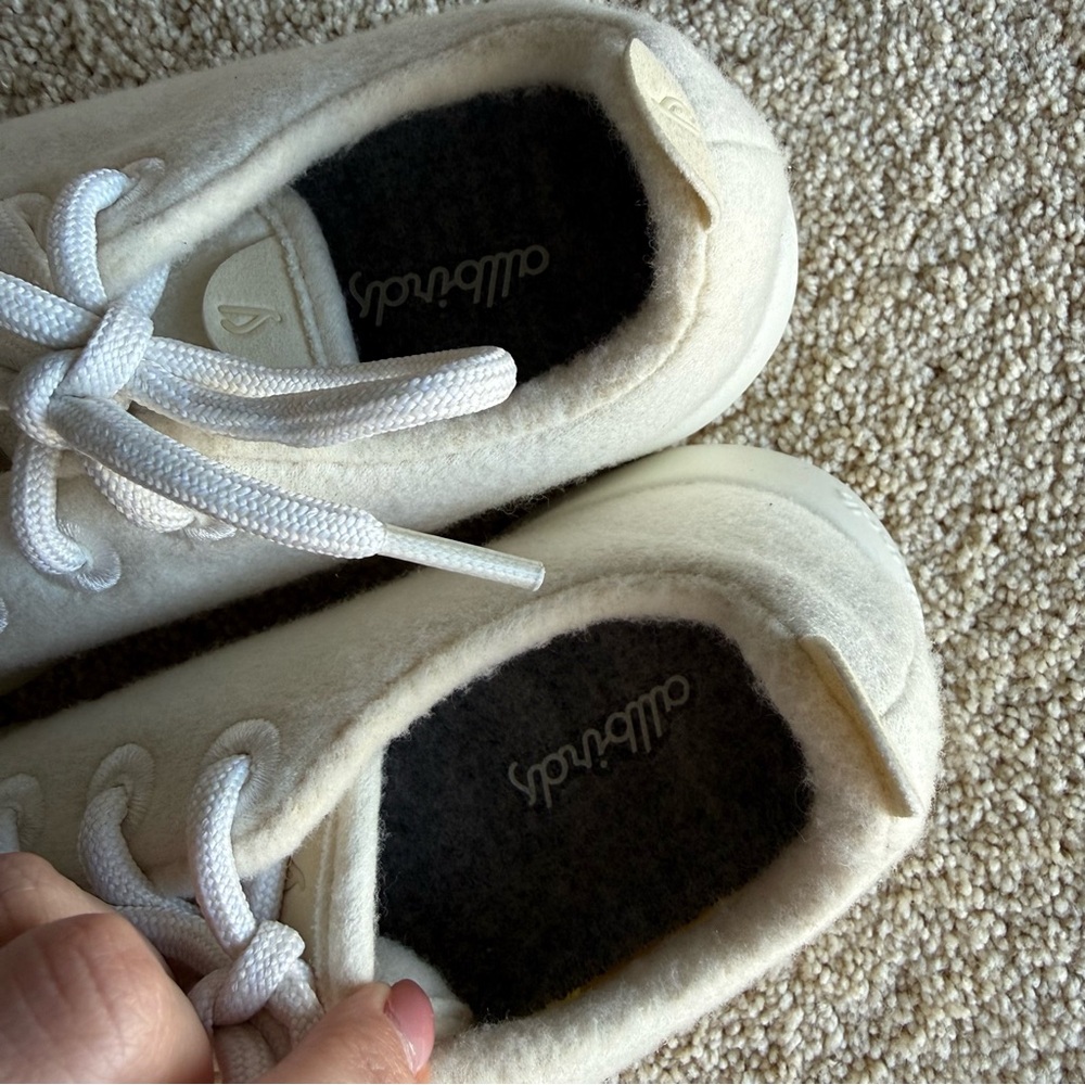Allbirds Wool Runners White Cream Sneakers Womens W7 Lightweight Lace Up - Picture 2 of 8